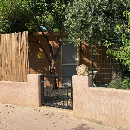 Bananahouse Kefalonia Island